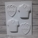 Molde plástico Plastichok para chocolate camiseta y escudo fútbol