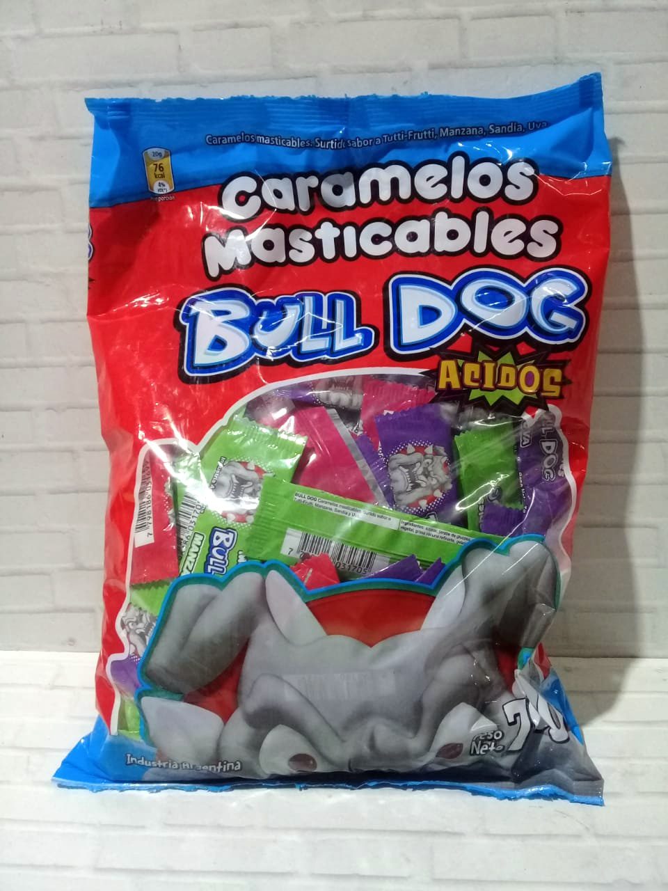 caramelos masticables bulldog