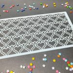 Stencil grande para decorar tortas CORAZONES 1