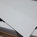 Bandeja de fibrofácil laminado de 30 x 40 cm