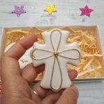 Cortante plástico para cookie o galletita cruz M 3