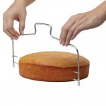 Cortante de torta en dos niveles de 32 cm