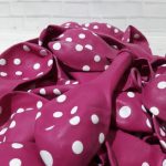 Globos de látex estampados fucsia con lunares blancos x 10 u