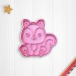 Cortante plástico de cookie con sello Ardilla del bosque