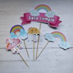 Adorno de torta Toppers personajes infantiles Lluvia de corazones