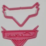 Cortante plástico con sello para cookie o galletita logo de Cars
