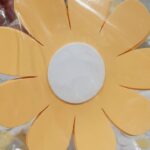 Flores de goma eva margaritas amarillas de 25 cm aprox paquete de 4 u