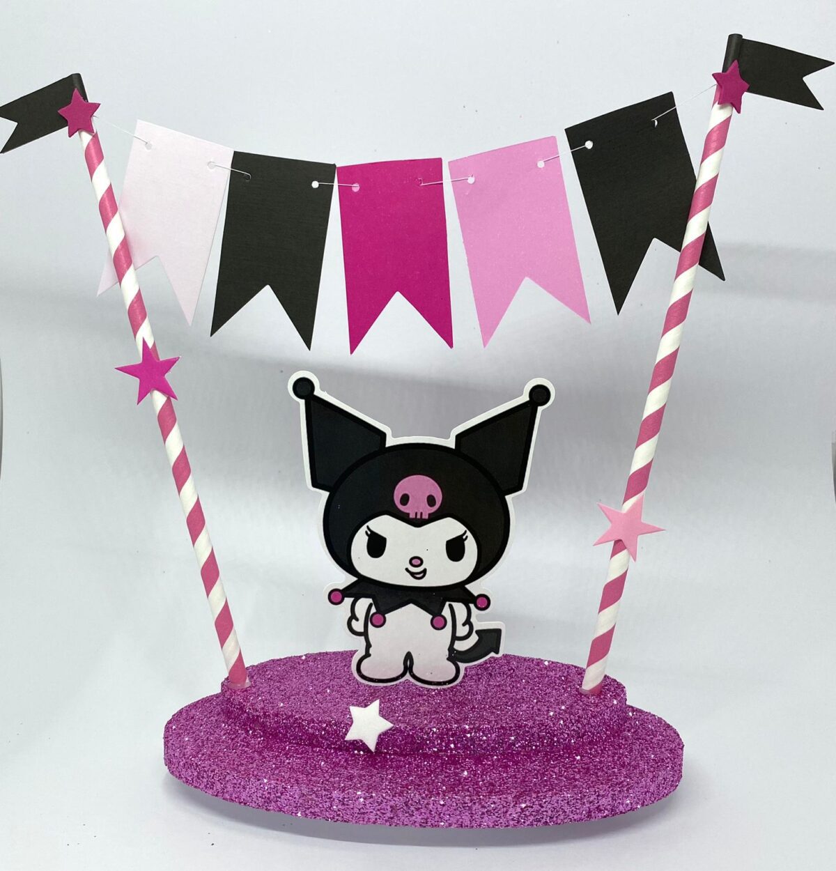 Adorno de torta banderin Kuromi