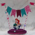 Adorno para torta con banderín Sirenita Ariel