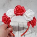 Vincha con flores de goma eva grandes