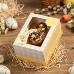 Caja con visor estampada para medio huevo de pascuas x 10 unidades