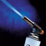 Gas butano en aerosol para soplete x 227 grs